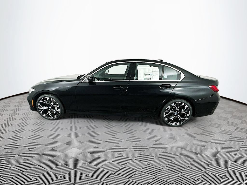 Used 2026 BMW 330i xDrive Sedan w/ Premium Package AWD/4WD image 5
