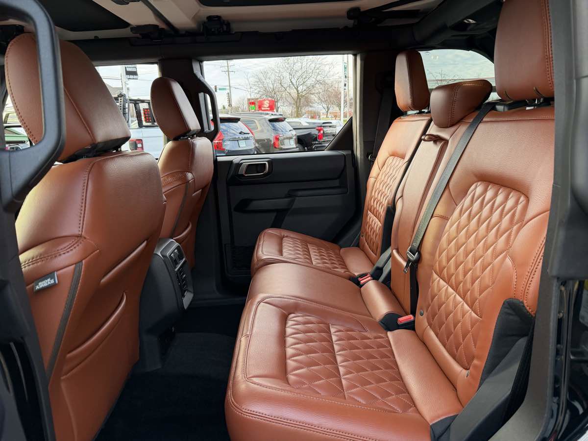 Used 2025 Ford Bronco Heritage Edition image 27