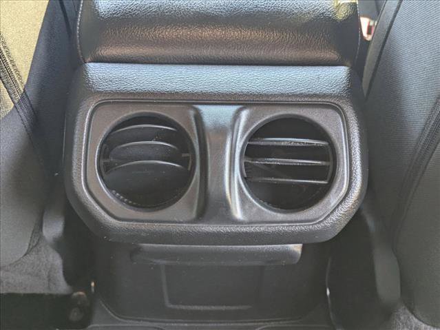 Used 2021 Jeep Gladiator Sport image 16