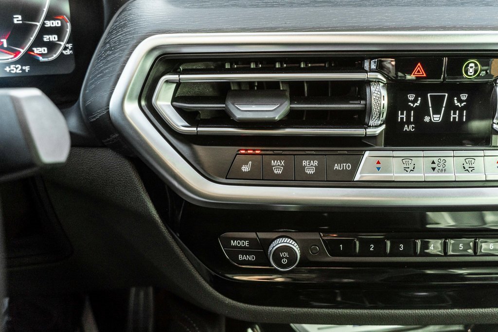 Used 2024 BMW X4 M image 26