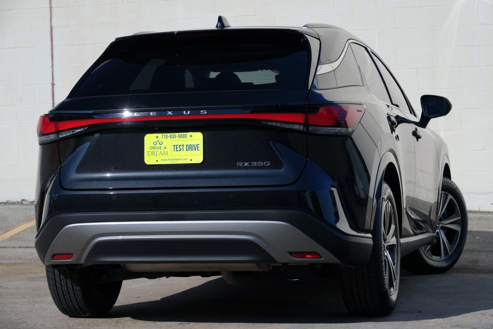 Used 2024 Lexus RX 350 Premium w/ Cold Area Package FWD image 5