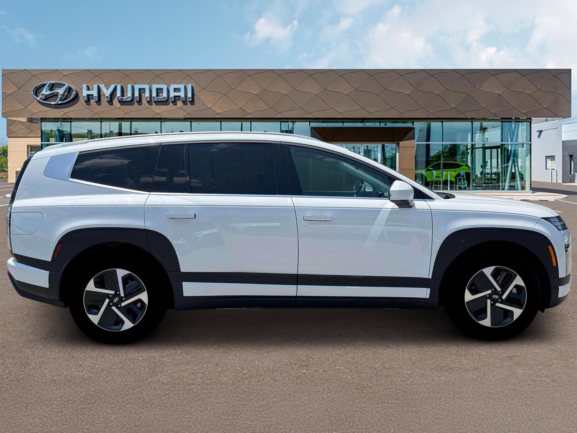 New 2026 Hyundai Ioniq 9 S image 9