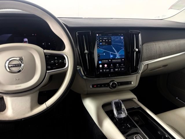 Used 2025 Volvo V90 B6 Cross Country Ultra w/ Climate Package AWD/4WD image 23