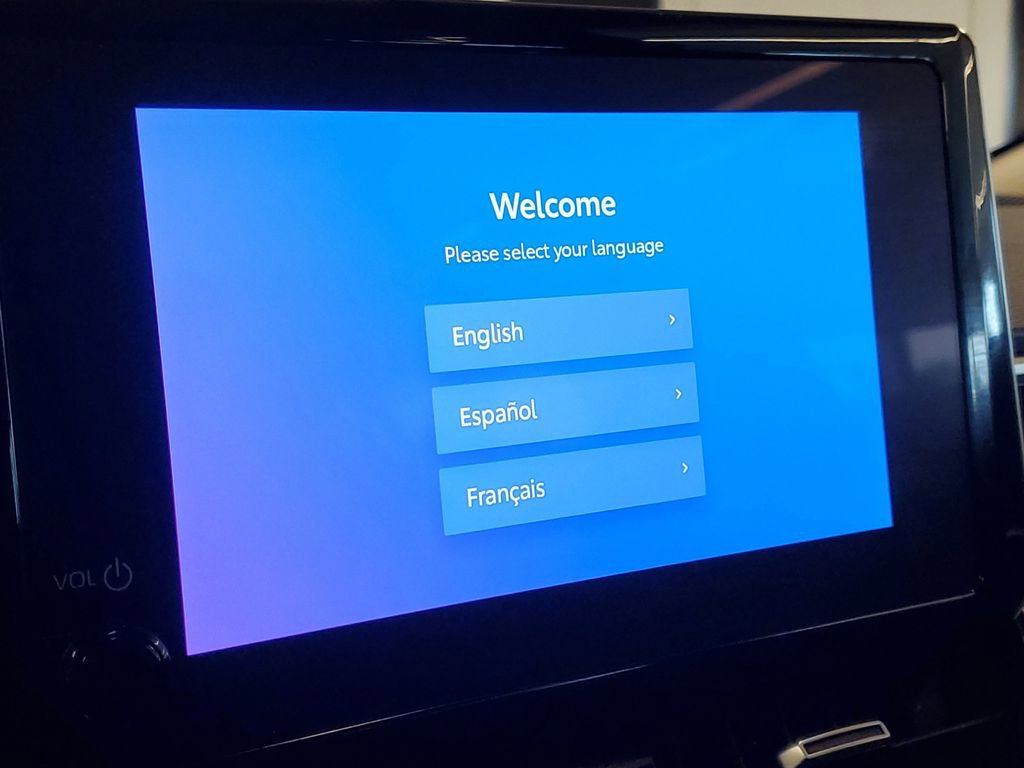 Used 2023 Toyota Corolla Cross XLE w/ Convenience Package image 27