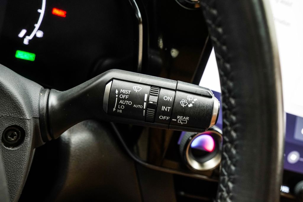 Used 2024 Lexus NX 350h AWD image 39