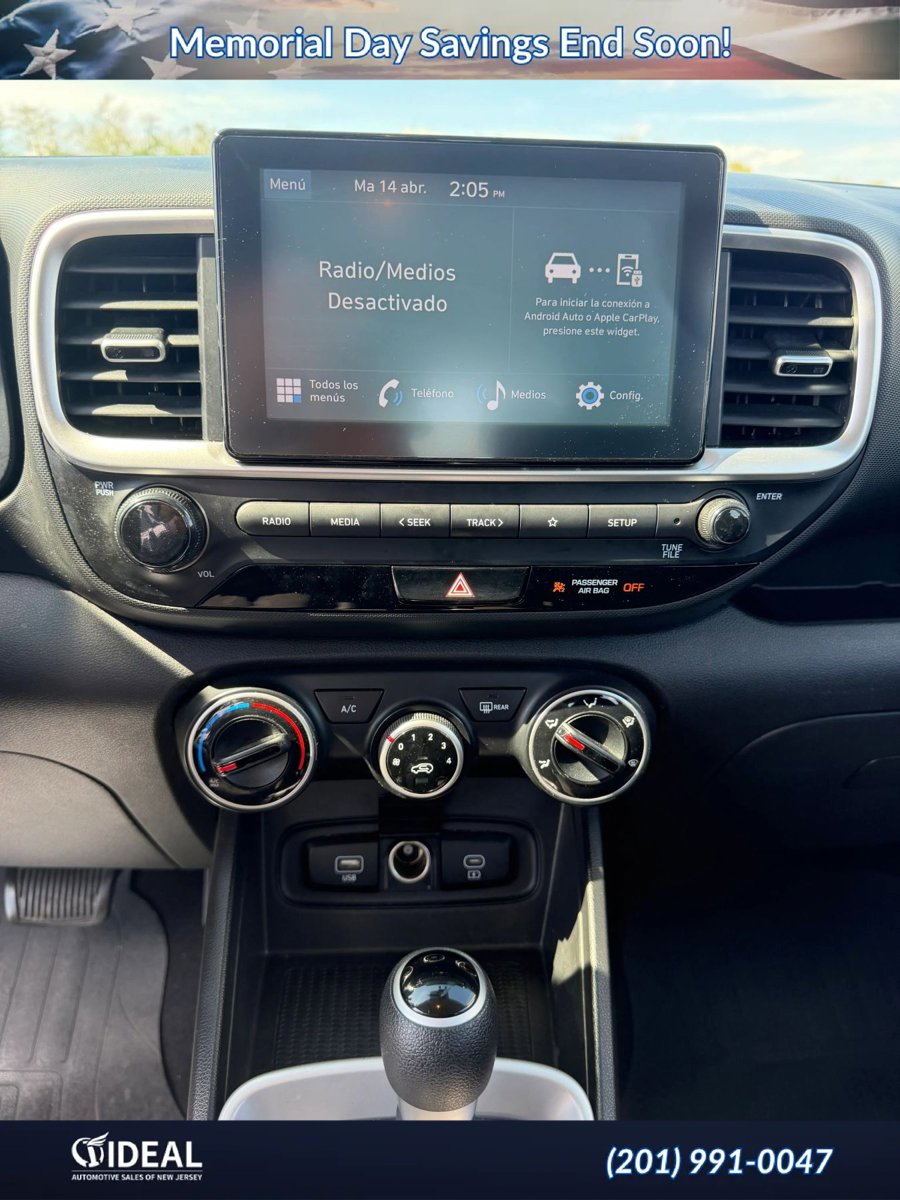 Used 2024 Hyundai Venue SE FWD image 51