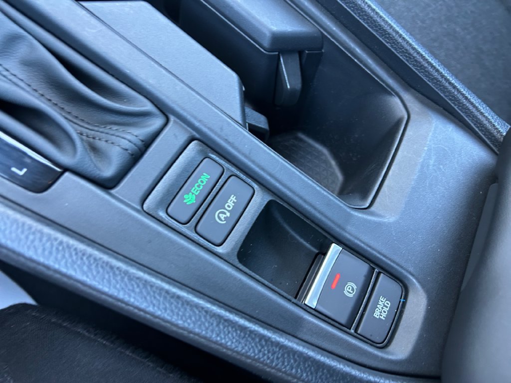 Certified 2024 Honda Accord LX image 31