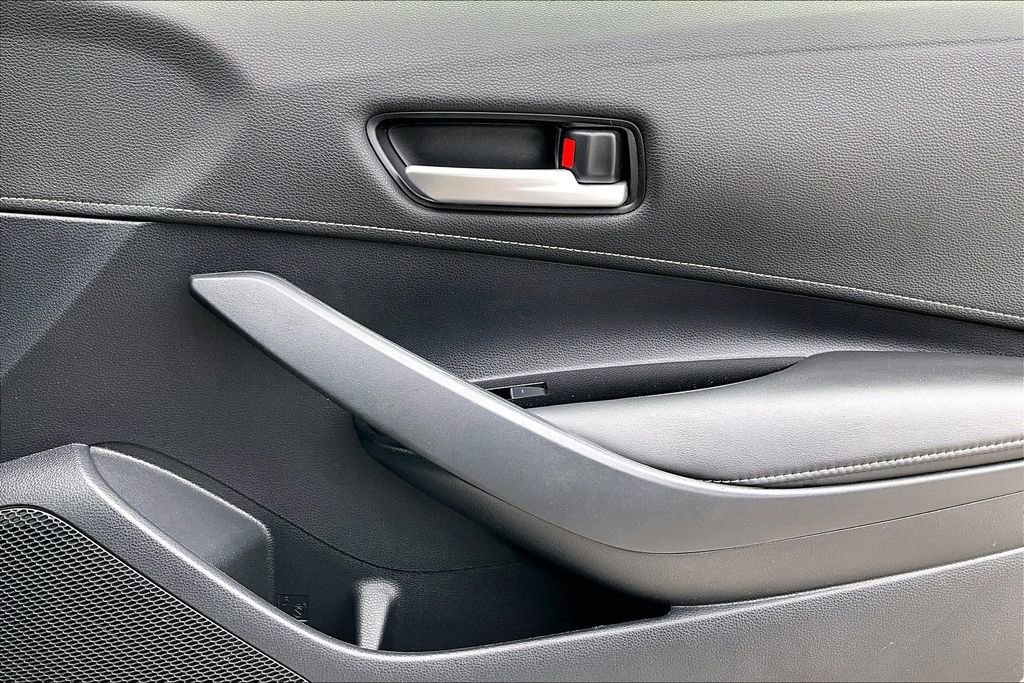 Used 2019 Toyota Corolla SE FWD image 23
