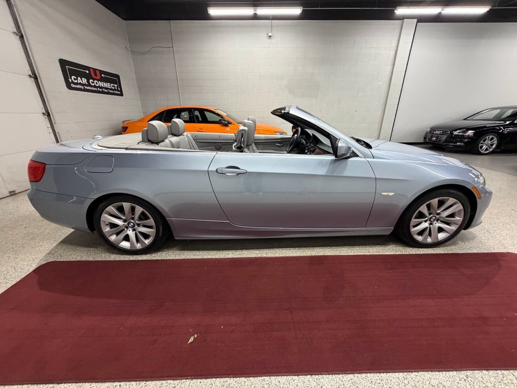 Used 2011 BMW 328i Convertible RWD image 10