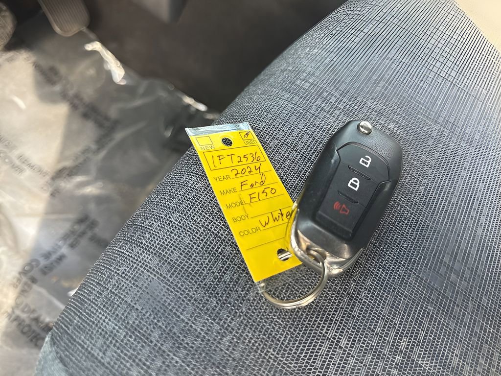 Used 2024 Ford F150 XLT w/ Tow/Haul Package image 35