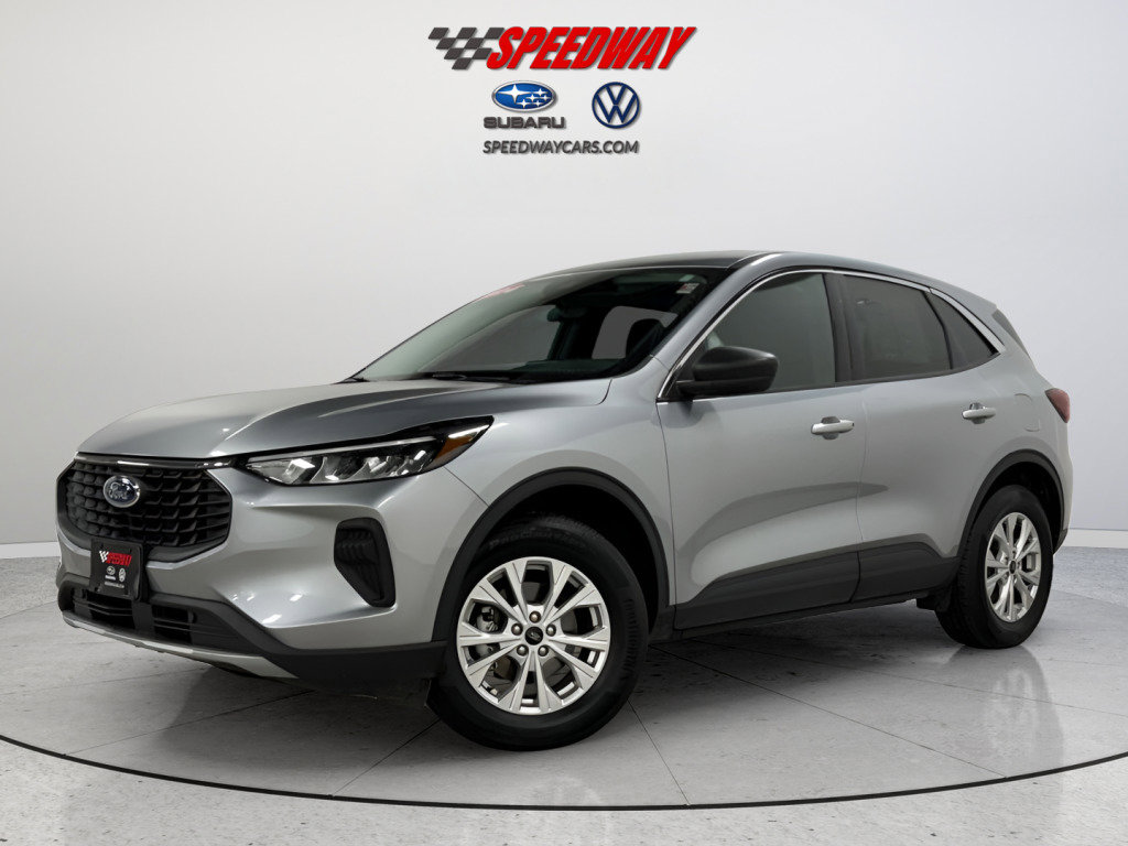 Used 2024 Ford Escape Active image 3