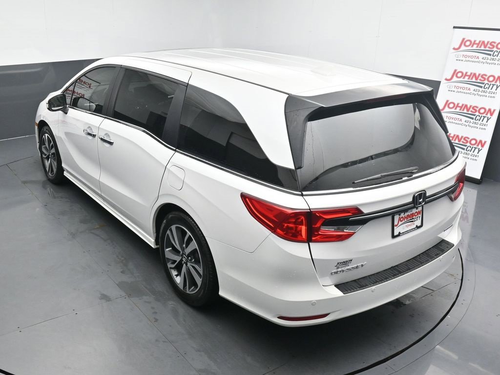 Used 2023 Honda Odyssey Touring image 32