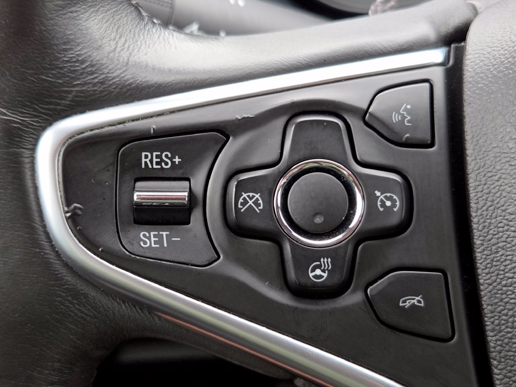 Used 2015 Buick Regal Premium FWD image 9