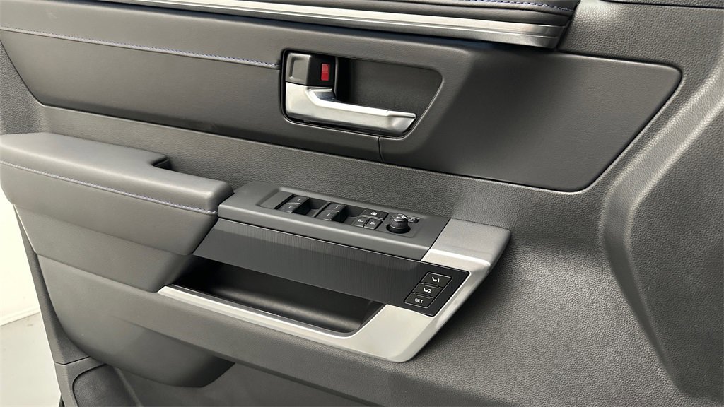 New 2025 Toyota Tundra Platinum image 19