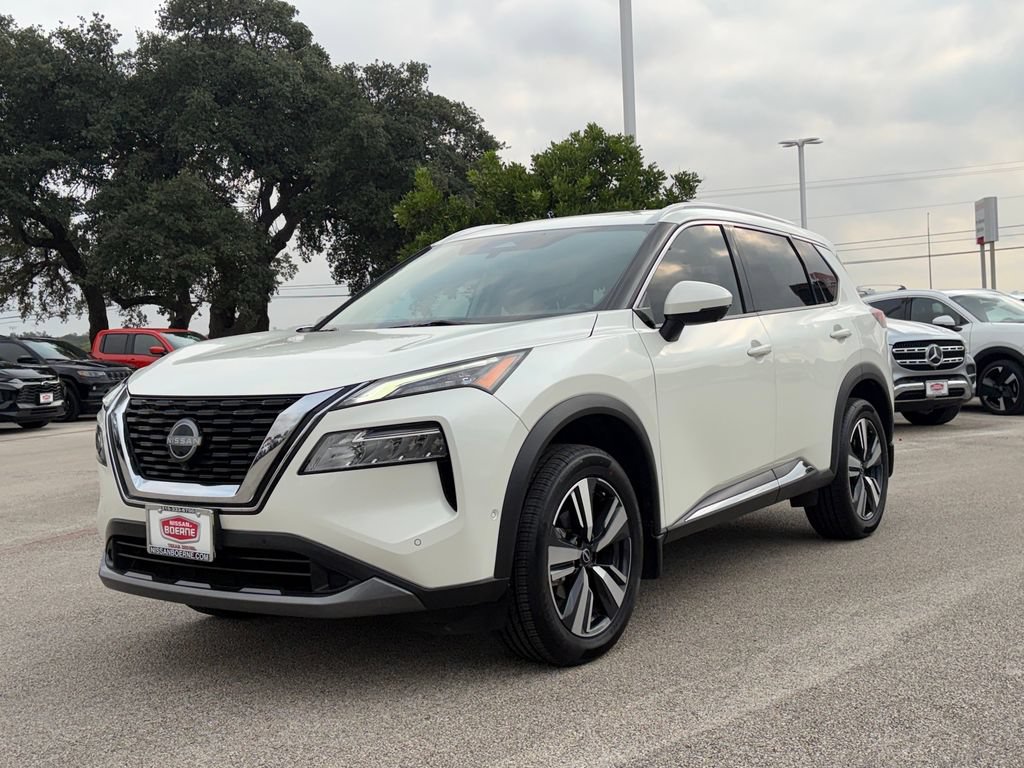 Certified 2023 Nissan Rogue SL w/ SL Premium Package FWD image 7