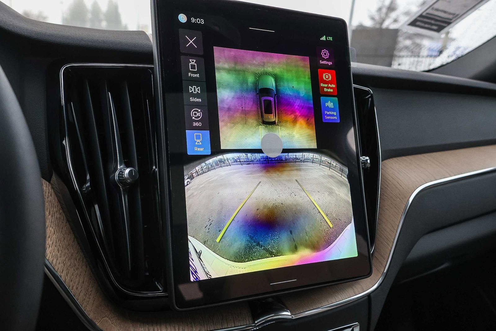 New 2026 Volvo XC60 B5 Plus w/ Climate Package PRO image 36