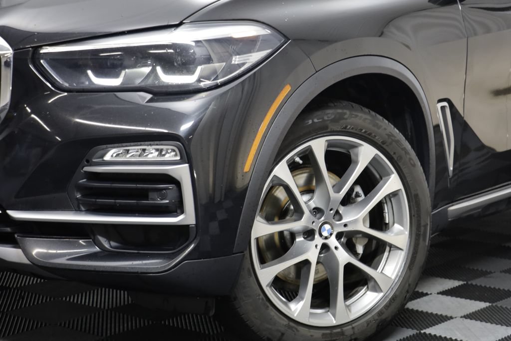 Used 2020 BMW X5 xDrive40i w/ Convenience Package AWD/4WD image 3