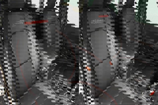 Used 2024 Jeep Wrangler Unlimited Rubicon w/ Technology Group image 6