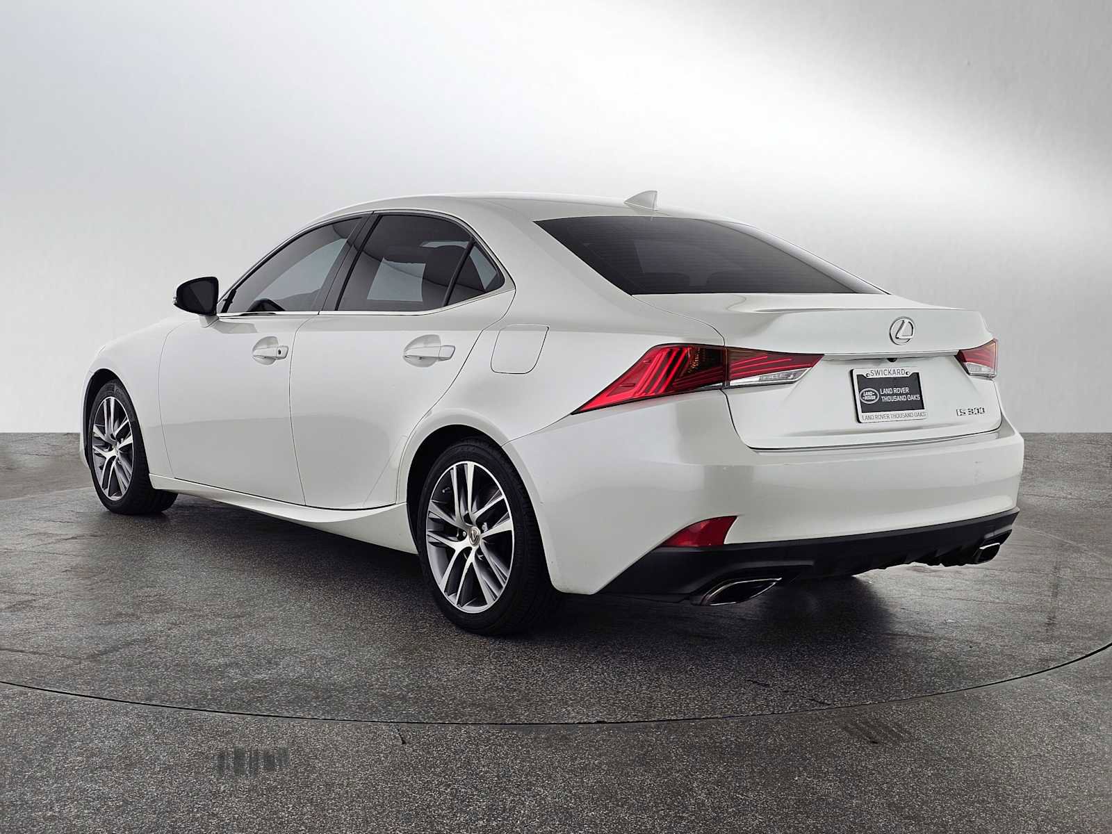 Used 2019 Lexus IS 300 image 6