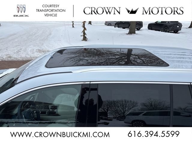 Used 2026 Buick Enclave Avenir w/ Super Cruise Package AWD/4WD image 5