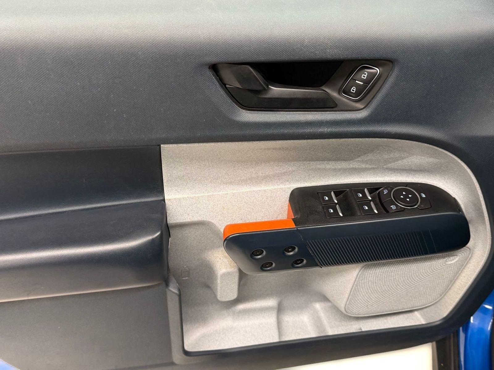 Used 2022 Ford Maverick XLT FWD image 11