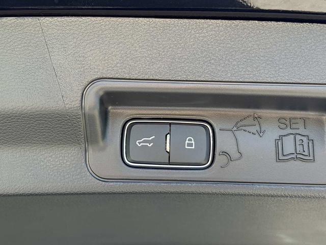 New 2026 Ford Explorer Active w/ Active Comfort Package image 14