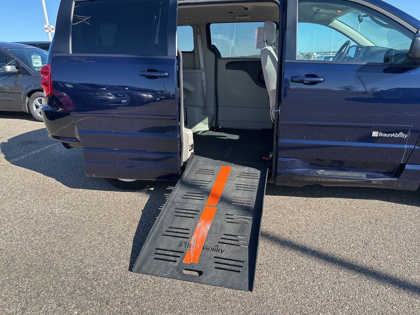 Used 2014 Dodge Grand Caravan SE w/ Quick Order Package 29E SE image 31