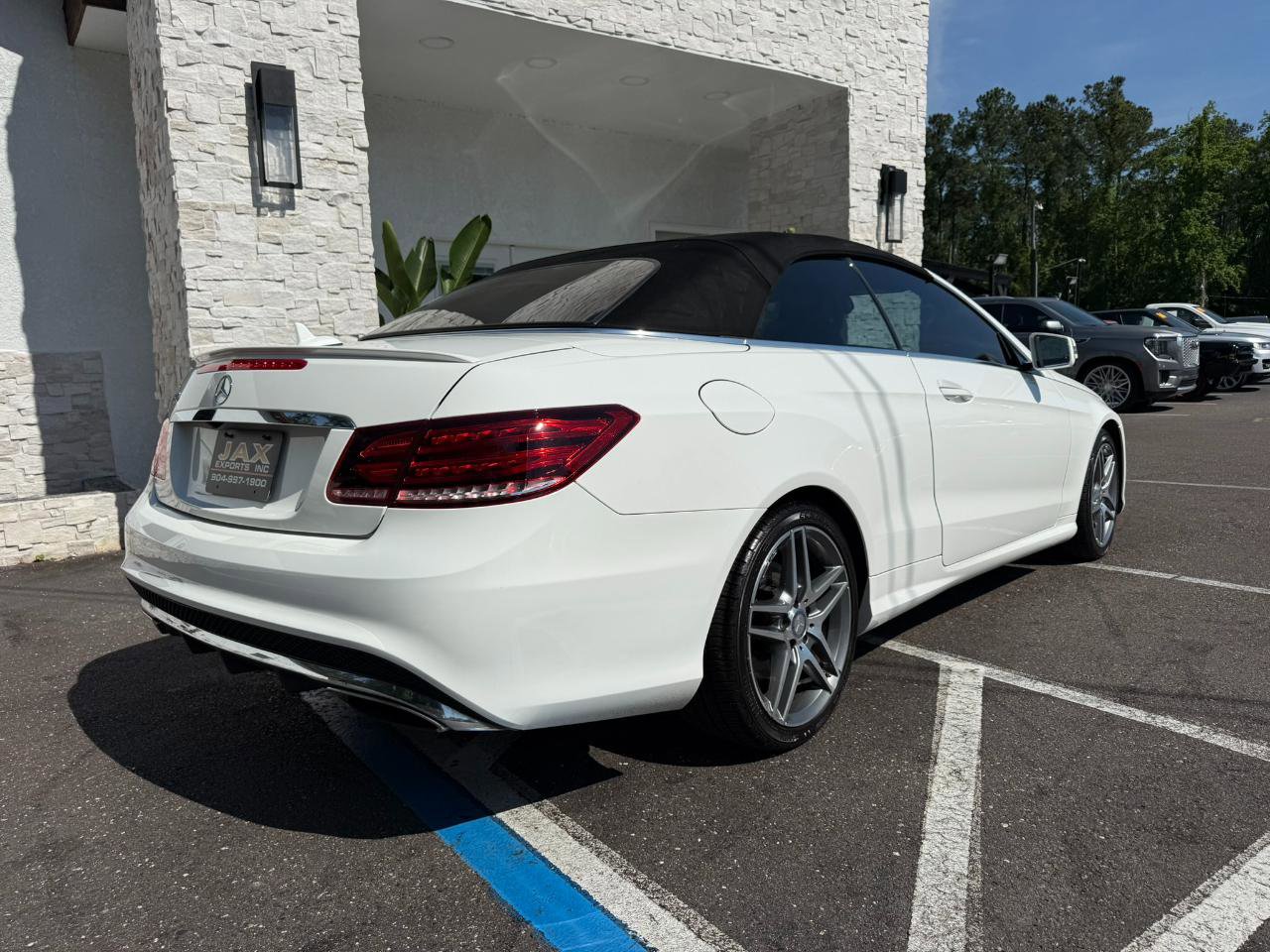 Used 2014 Mercedes-Benz E 550 Cabriolet image 24