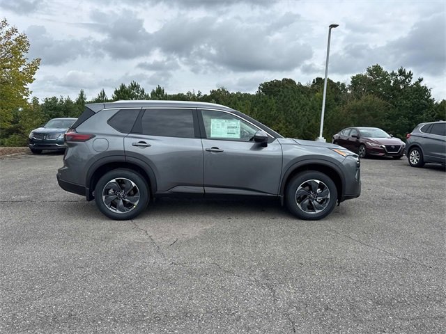 New 2026 Nissan Rogue SV image 3