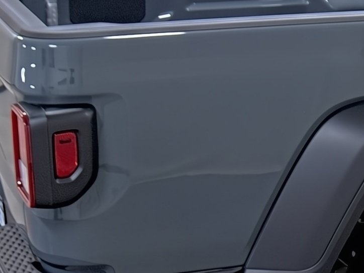 Used 2025 Jeep Gladiator Sport AWD/4WD image 15