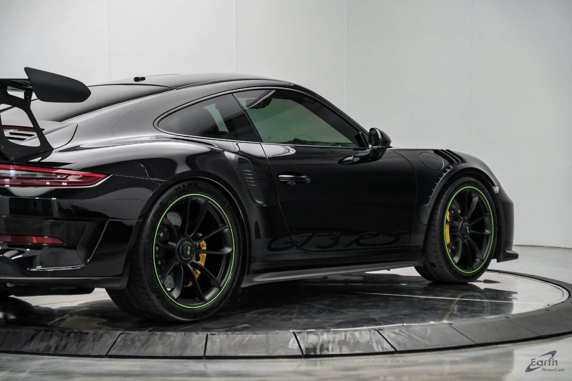 Used 2019 Porsche 911 GT3 RS RWD image 23