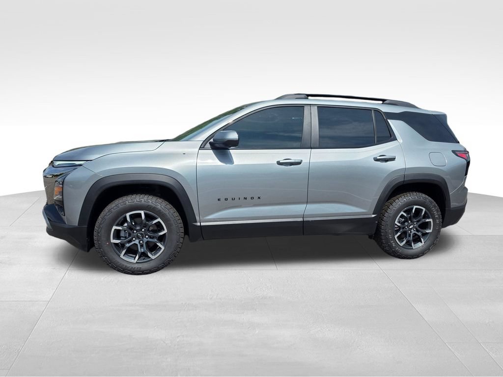New 2026 Chevrolet Equinox ACTIV w/ Convenience Package III FWD image 3
