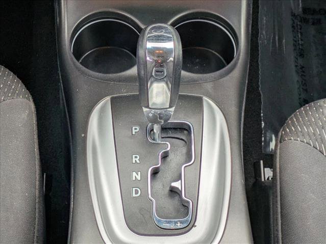 Used 2017 Dodge Journey SE w/ Flexible Seating Group image 12