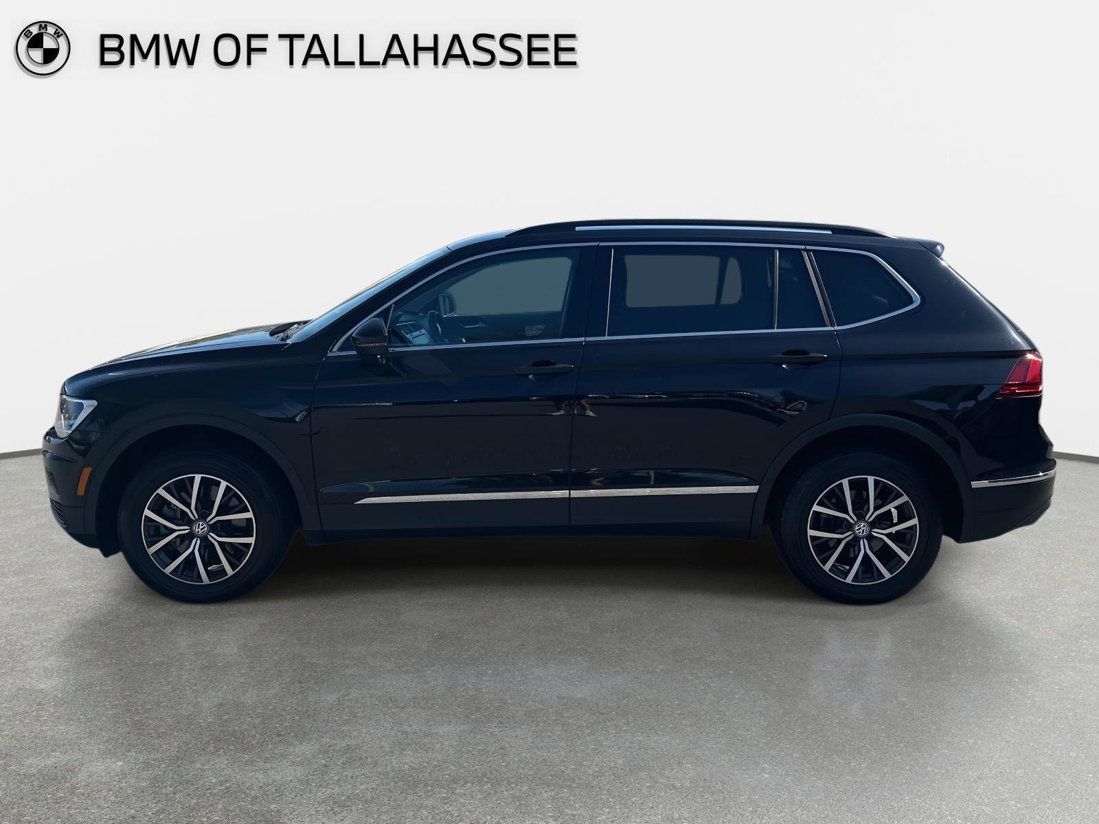 Used 2020 Volkswagen Tiguan SE image 9