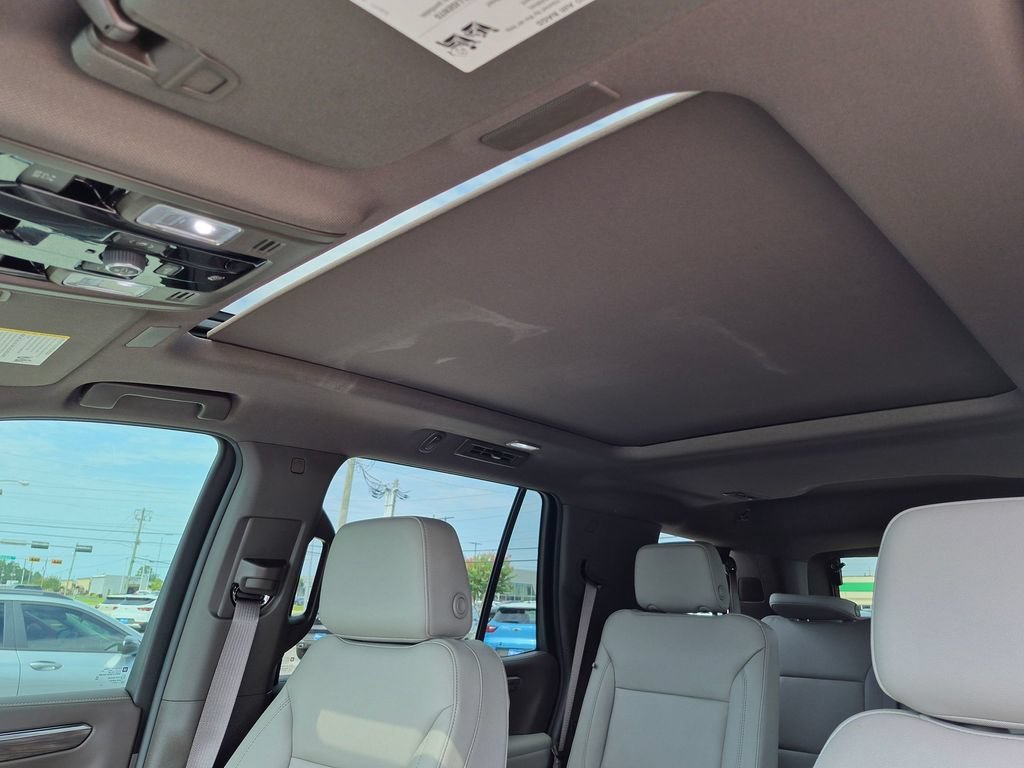 New 2026 Chevrolet Tahoe Z71 w/ Comfort Package AWD/4WD image 34