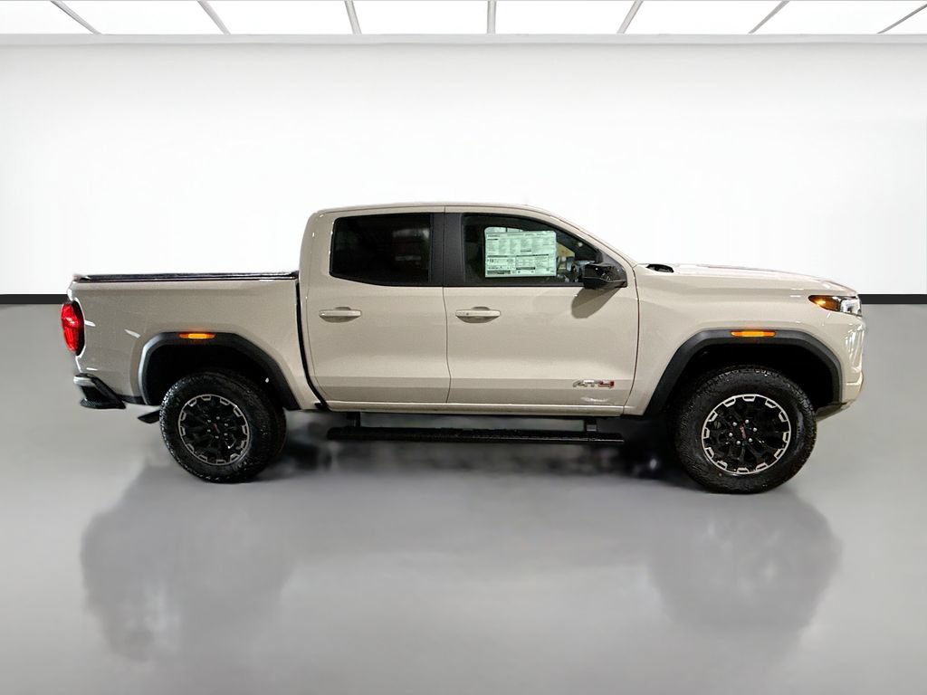 New 2026 GMC Canyon AT4 w/ Technology Plus Package AWD/4WD image 4