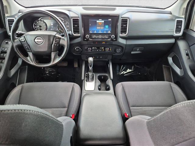 Used 2022 Nissan Frontier SV w/ Technology Package AWD/4WD image 18