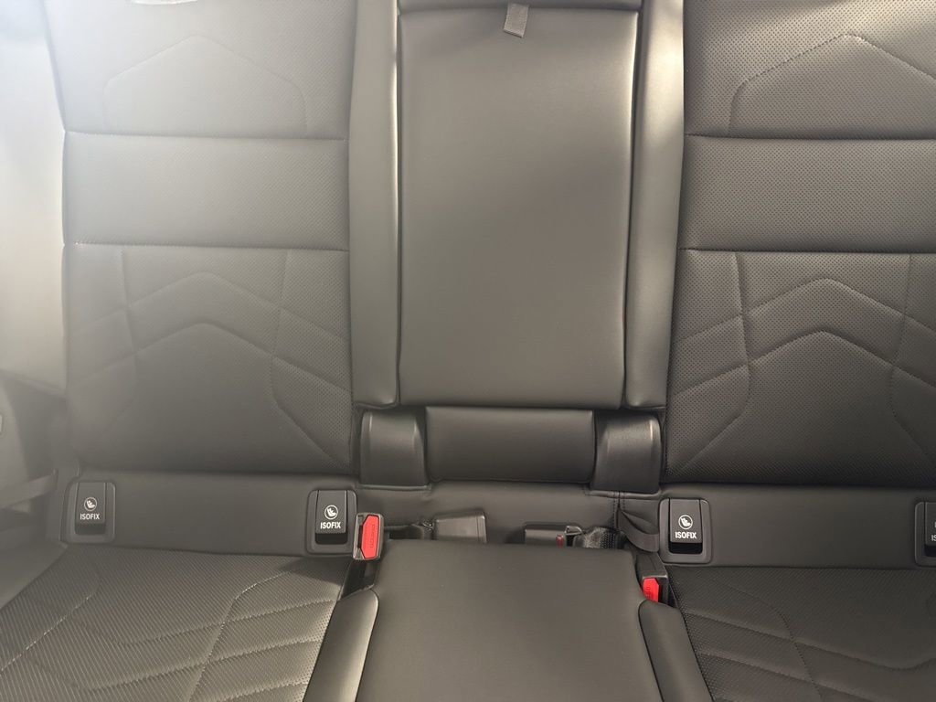 New 2026 BMW X2 xDrive28i w/ Technology Package AWD/4WD image 16