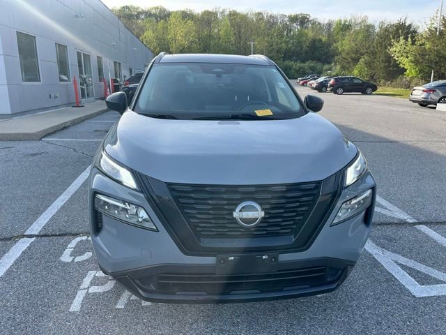Certified 2023 Nissan Rogue SV w/ SV Premium B Package AWD/4WD image 2