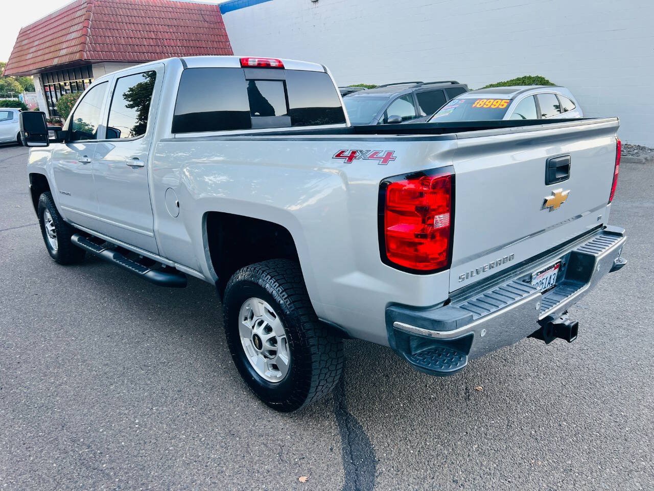 Used 2015 Chevrolet Silverado 2500 LT w/ LT Fleet Convenience Package AWD/4WD image 4