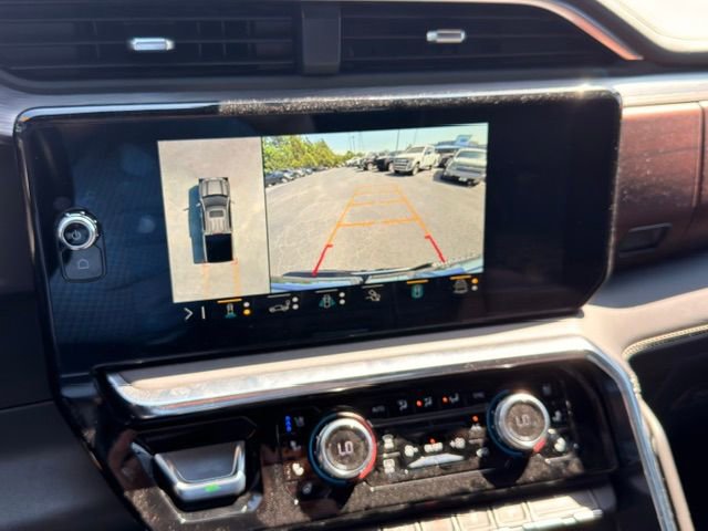 Used 2023 GMC Sierra 1500 Denali Ultimate AWD/4WD image 4