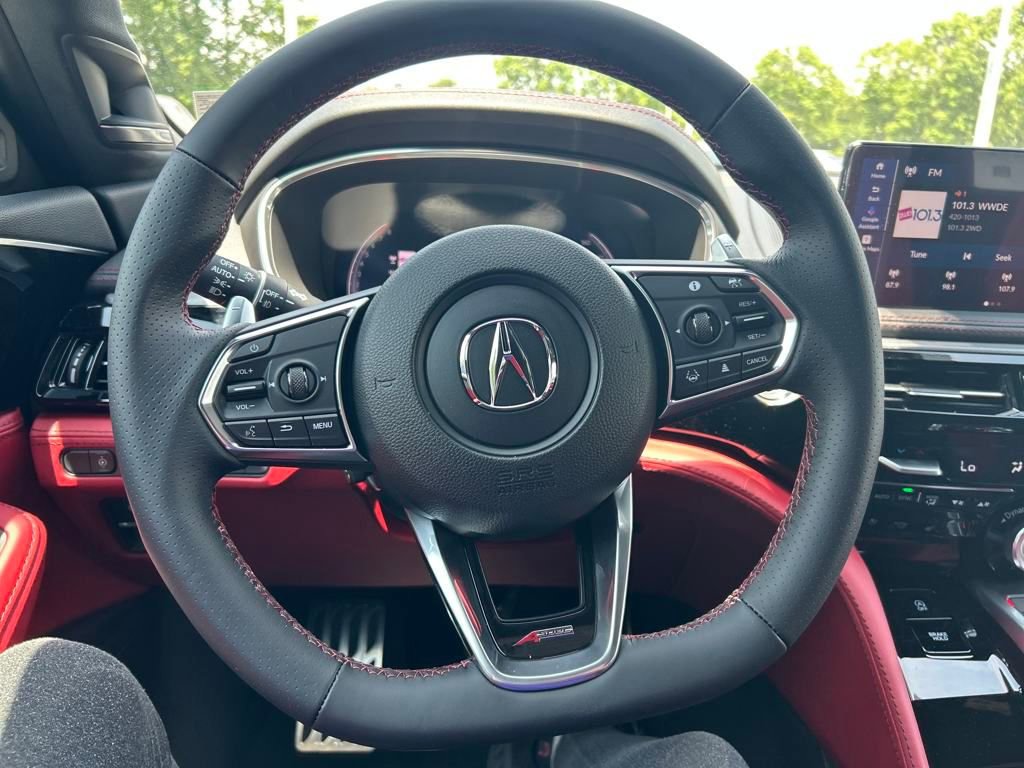 New 2025 Acura MDX SH-AWD image 9