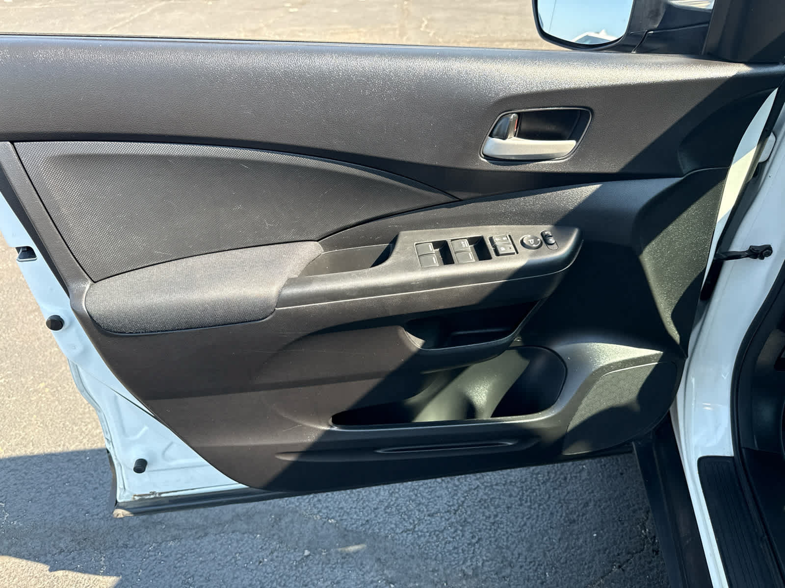 Used 2015 Honda CR-V LX image 12