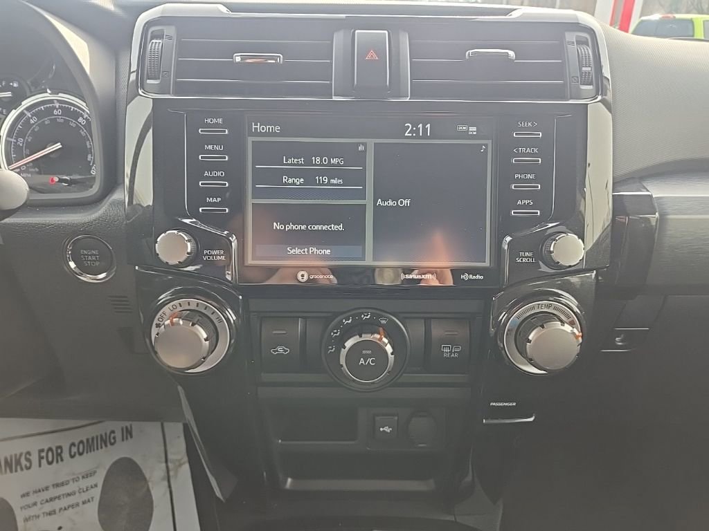 Used 2024 Toyota 4Runner TRD Off-Road image 18