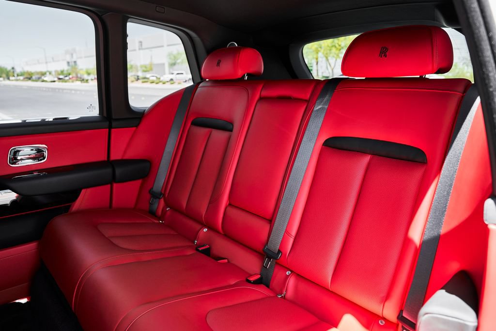 Used 2026 Rolls-Royce Cullinan AWD/4WD image 57