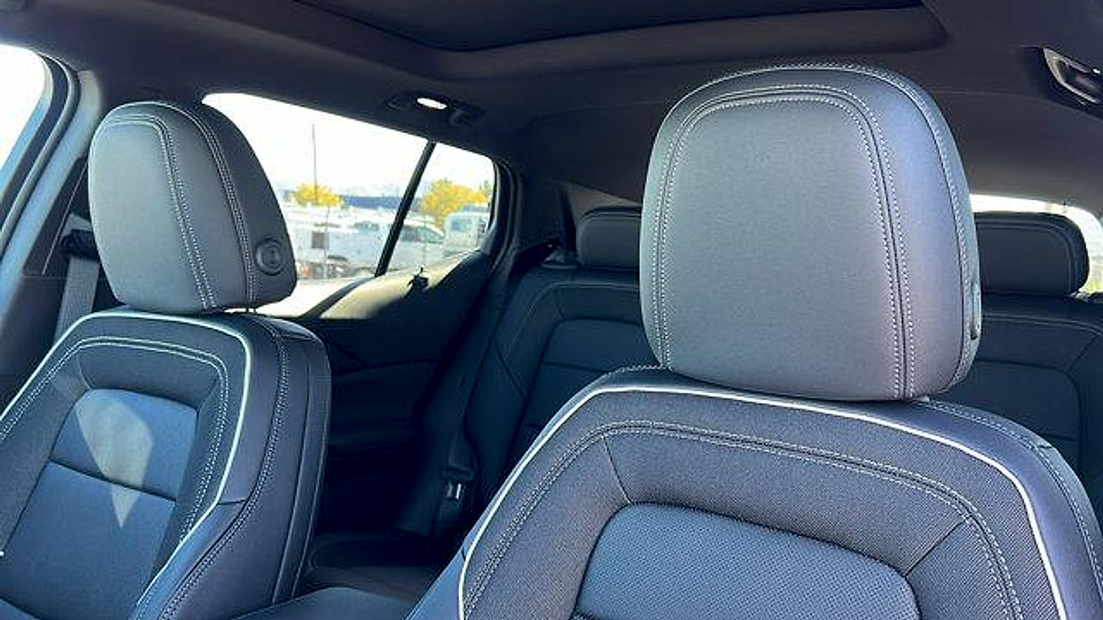 New 2026 Chevrolet Equinox EV LT w/ Convenience Package II image 18