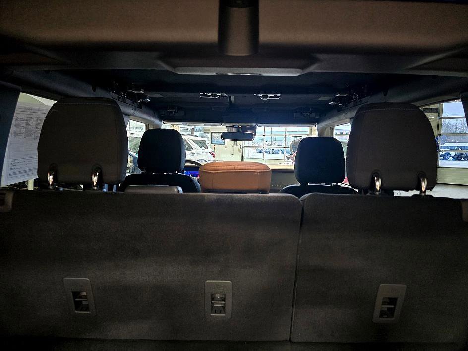 Used 2023 Ford Bronco Outer Banks image 32