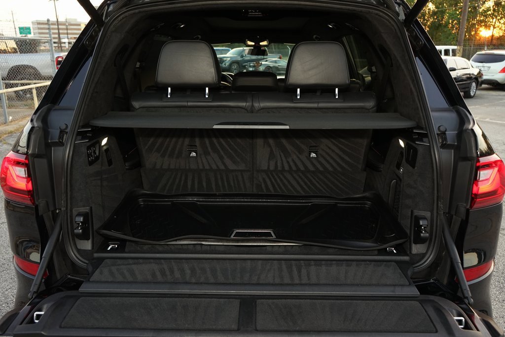 Used 2021 BMW X7 M50i image 35