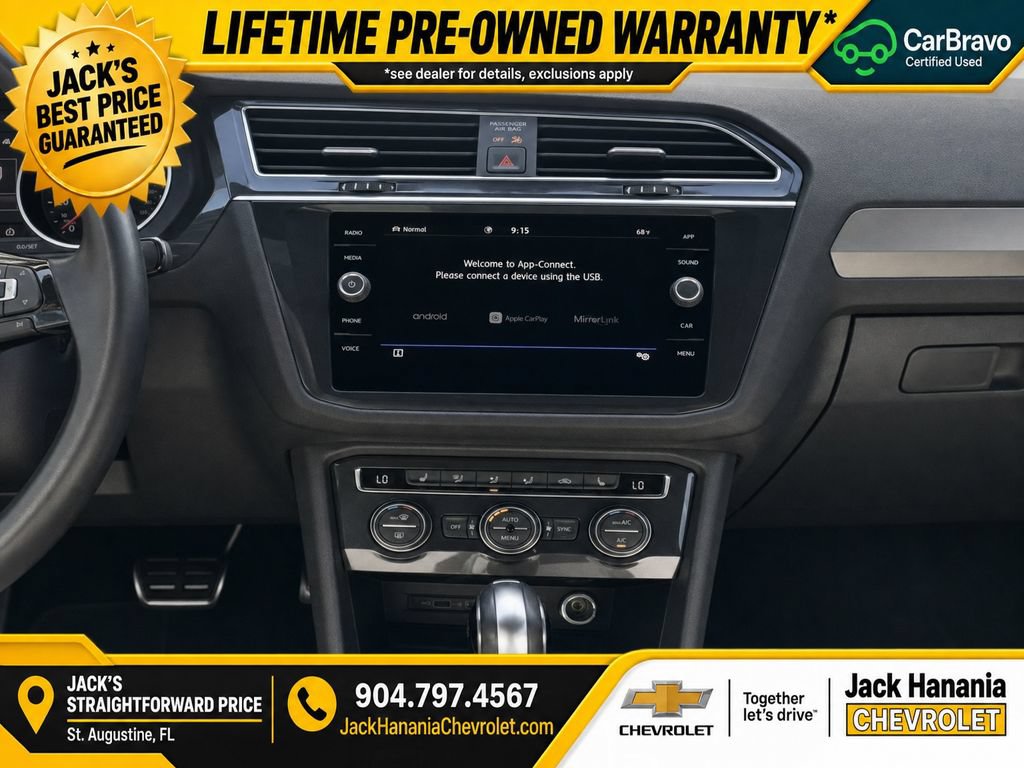 Used 2020 Volkswagen Tiguan SE R-Line AWD/4WD image 16