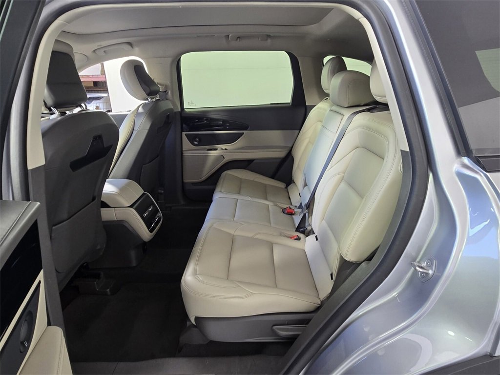 Used 2024 Lincoln Nautilus Premier w/ Equipment Group 102A image 14